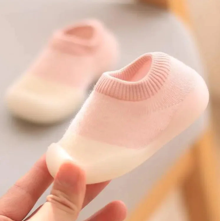 Toetally Snug - Kids Sock-Shoes