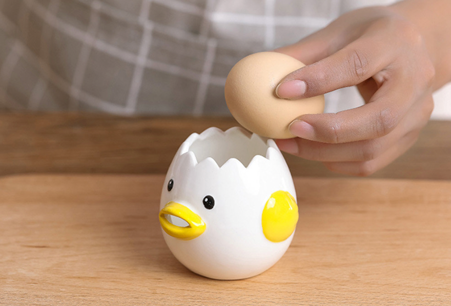 Ceramic Egg White Separator - Easy Clean Cartoon Design