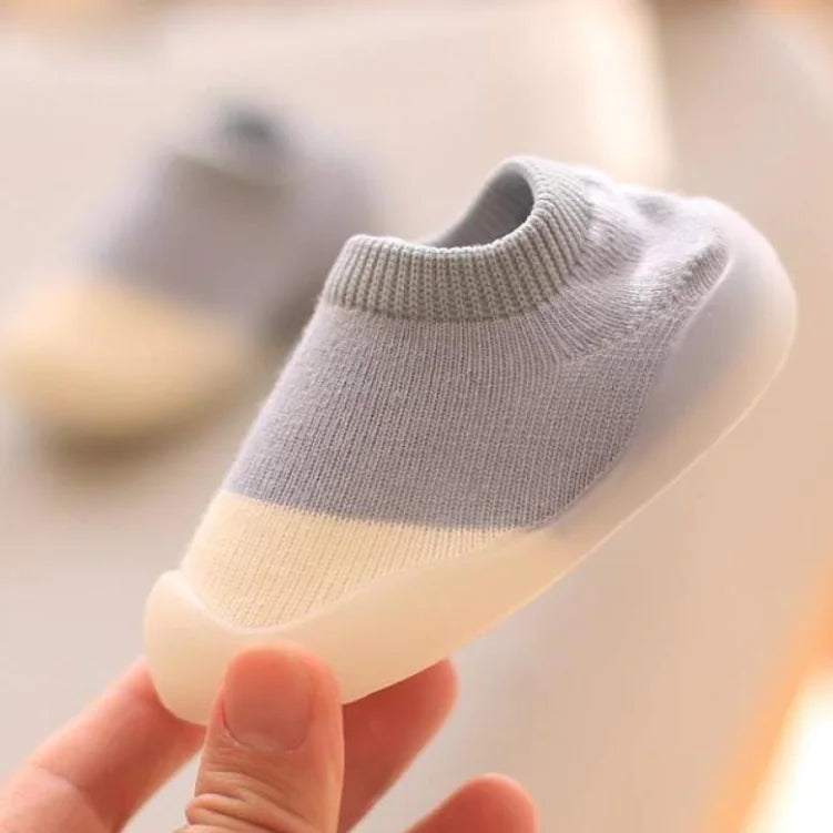 Toetally Snug - Kids Sock-Shoes