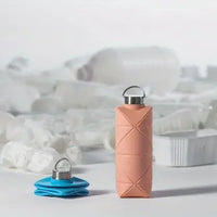 Collapsible BPA-Free Silicone Water Bottle 25oz