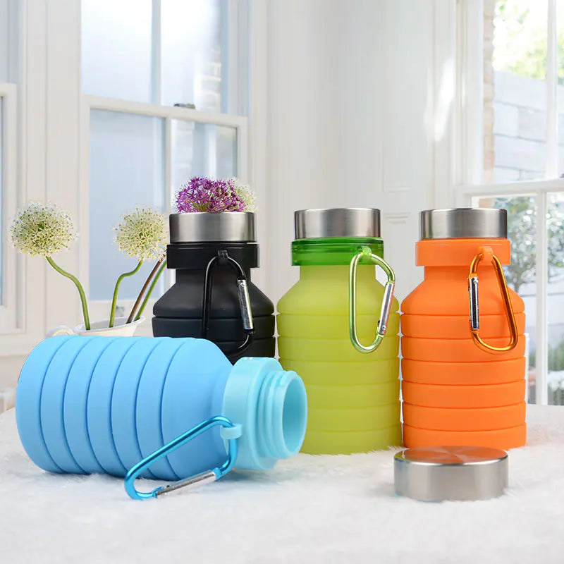 The Water Bottle That Shrinks Like Your Social Battery